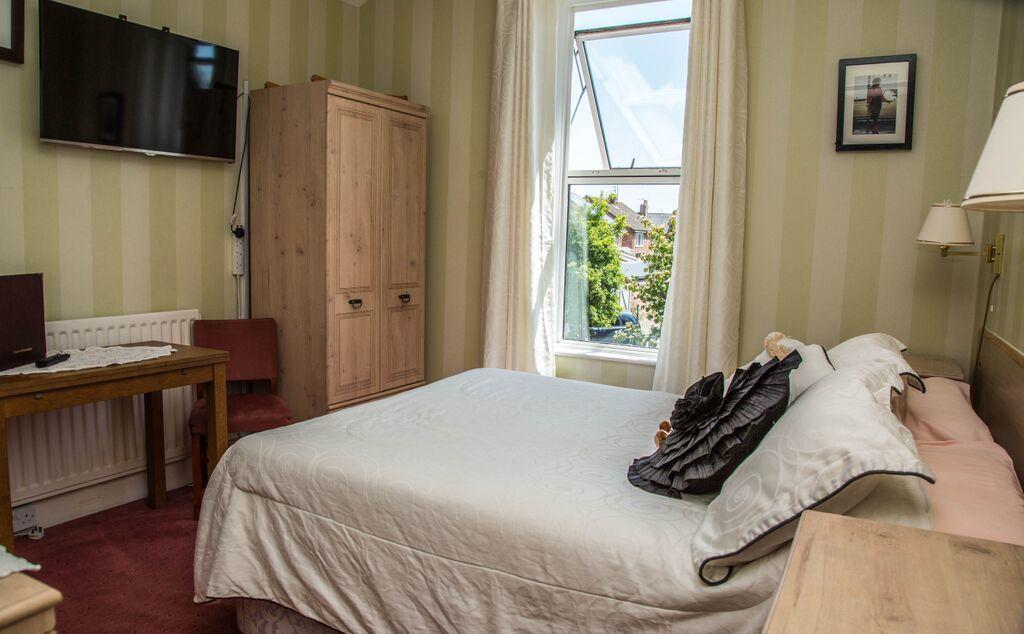 Cambridge Villa Warwick  Zimmer foto